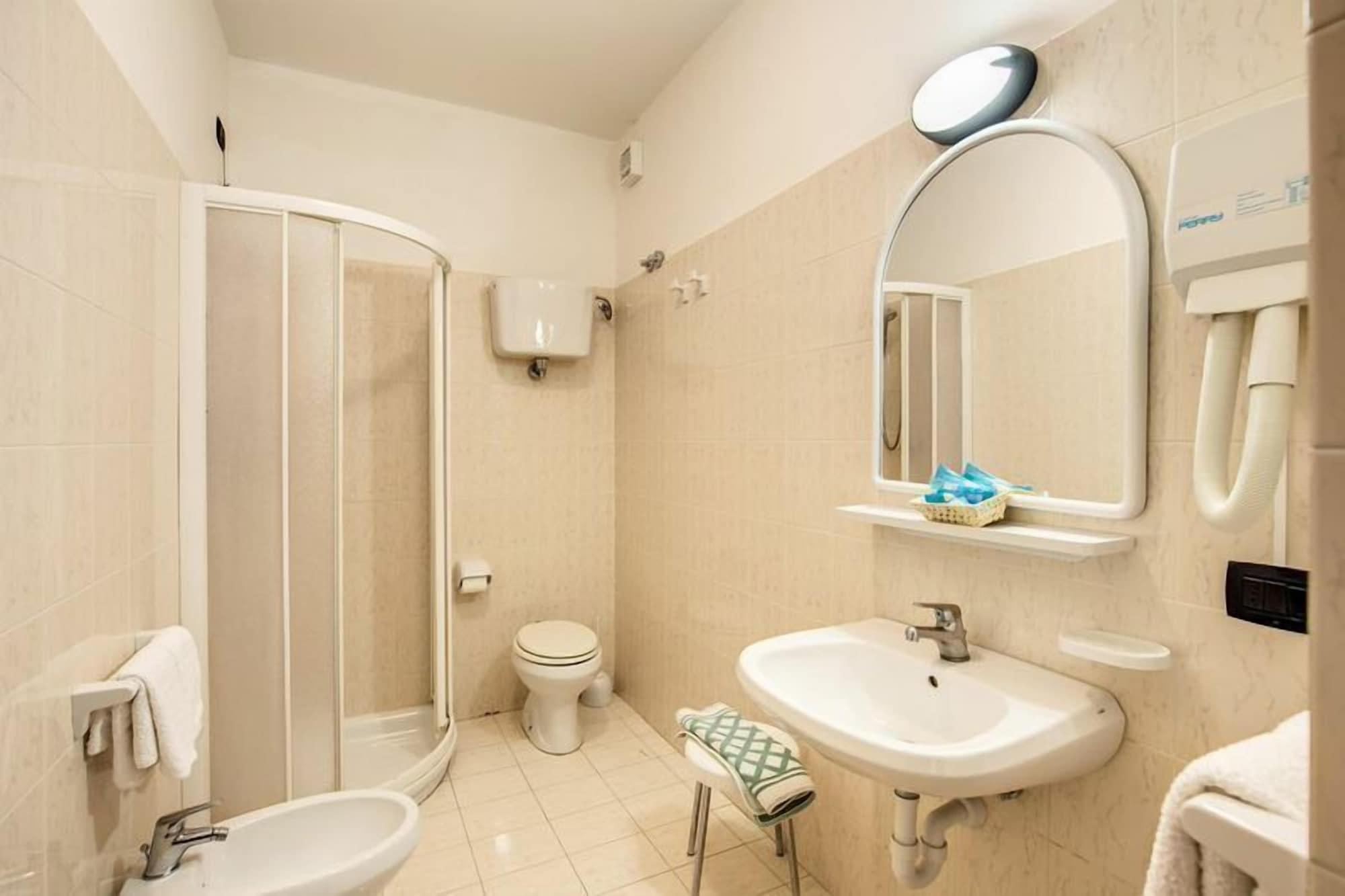 Hotel Roma Асизи Екстериор снимка